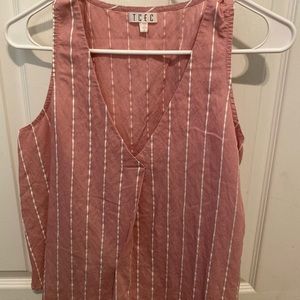 Pink v neck tank